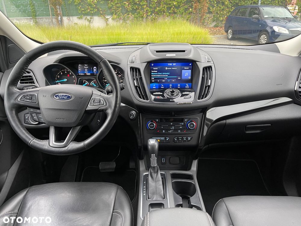 Ford Escape 2.0 EcoBoost AWD Titanium - 15