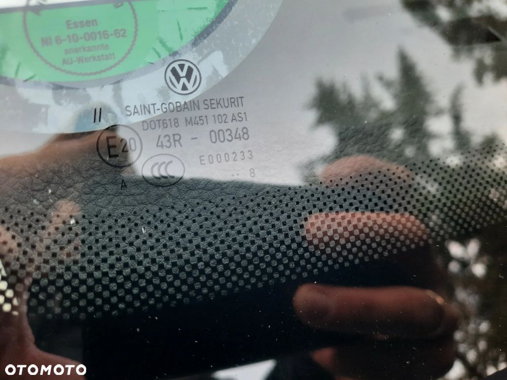 Volkswagen Passat - 36