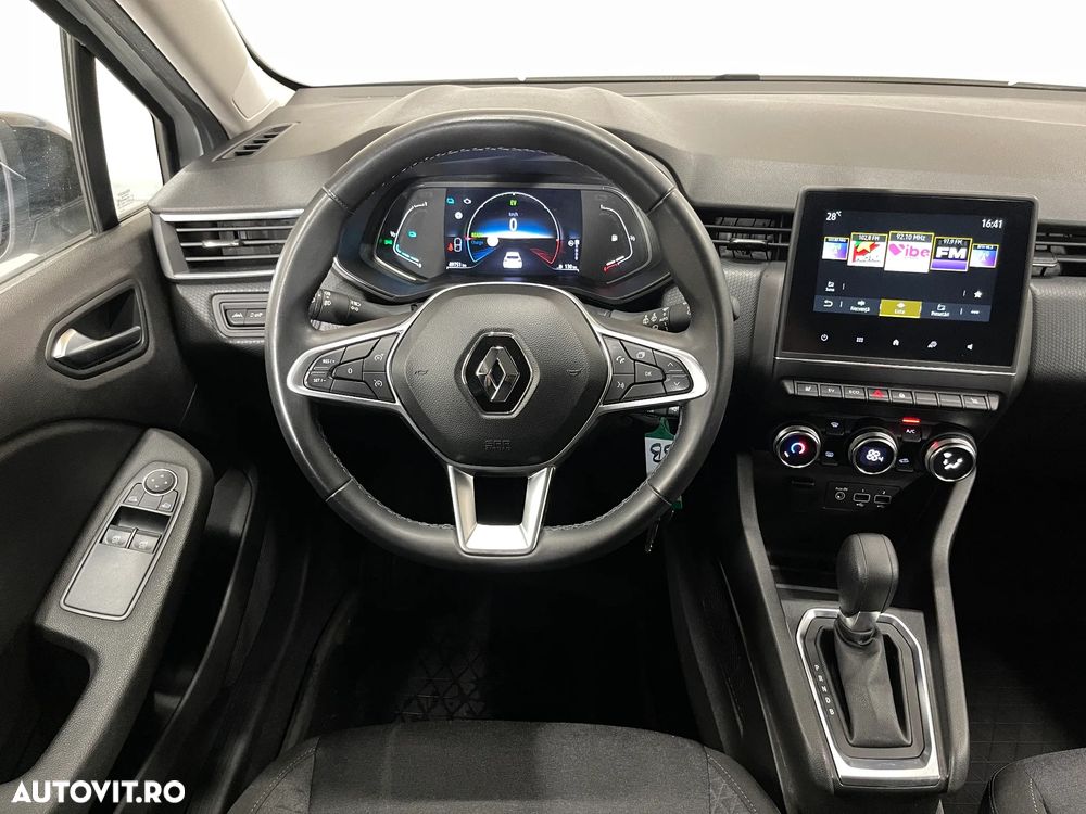 Renault Clio V E-Tech 145 Evolution - 7