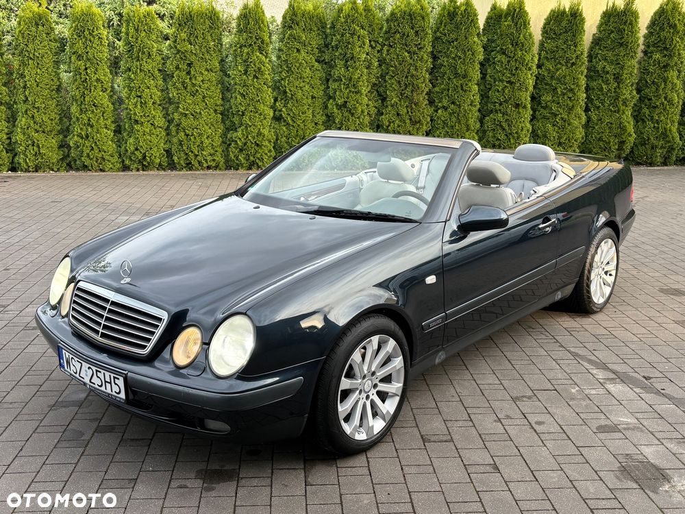 Mercedes-Benz CLK - 2