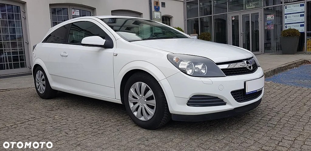 Opel Astra GTC 1.4 - 3
