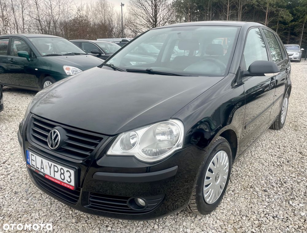 Volkswagen Polo - 2