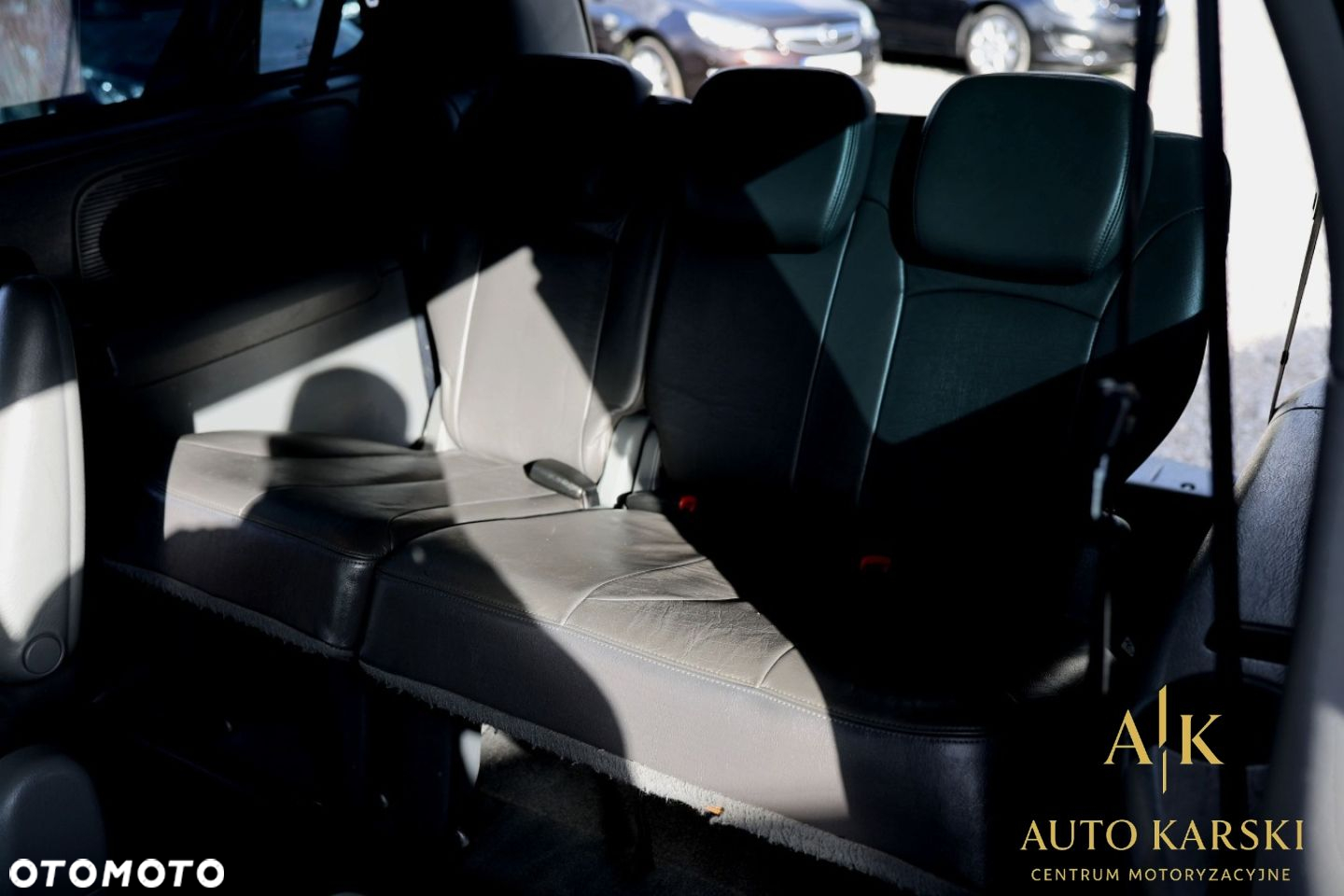 Chrysler Grand Voyager - 21