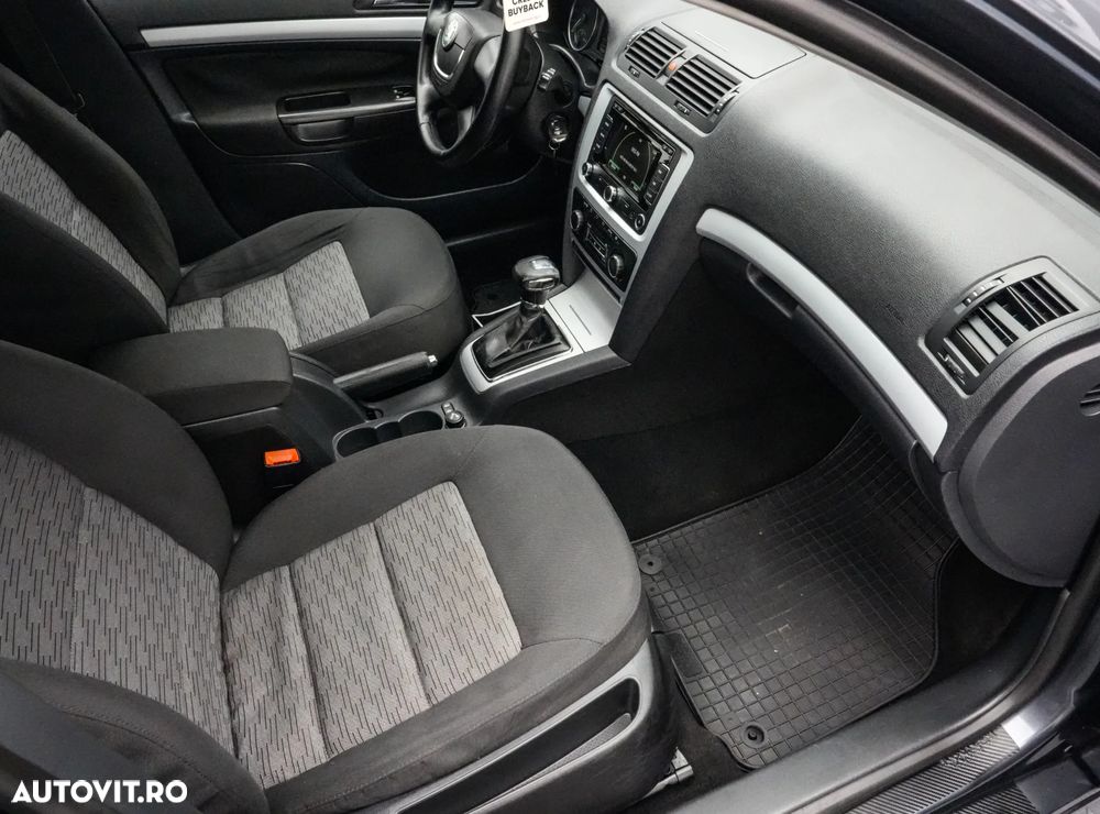 Skoda Octavia 1.6 TDI DPF DSG IMPULS EDITION - 13
