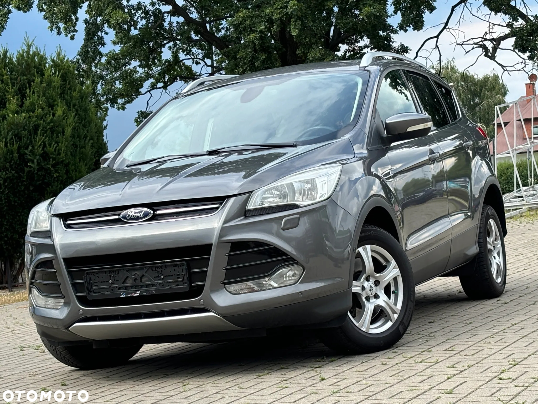 Ford Kuga 2.0 TDCi 2x4 Trend - 2