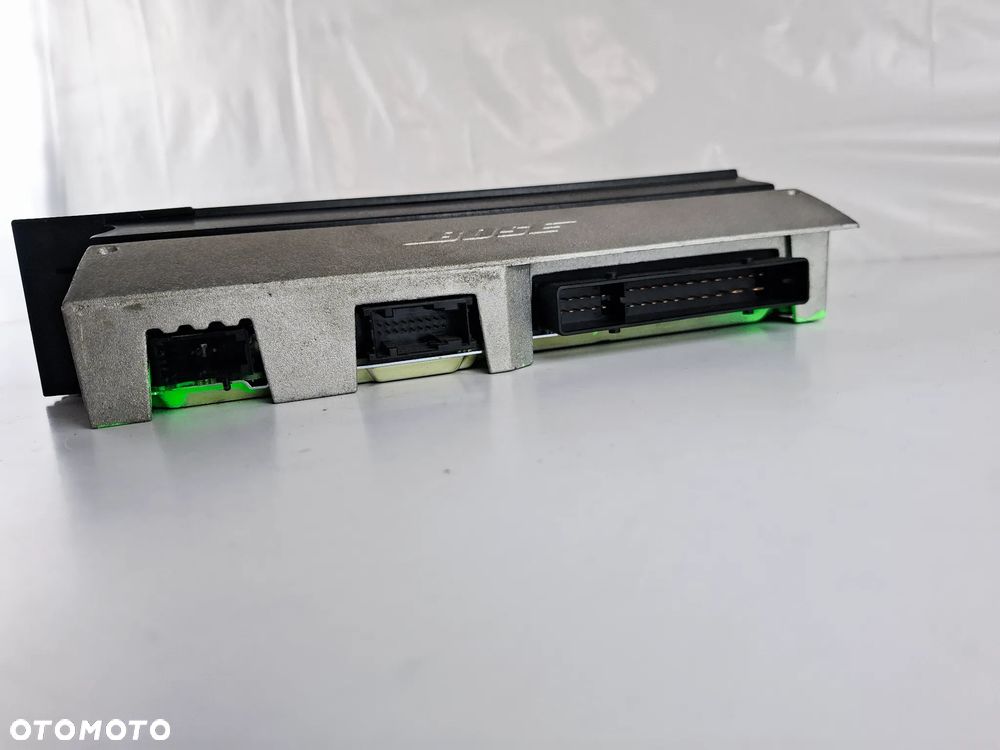 Wzmacniacz Bose Radia Audi A6 C6 4F0035223D - 2