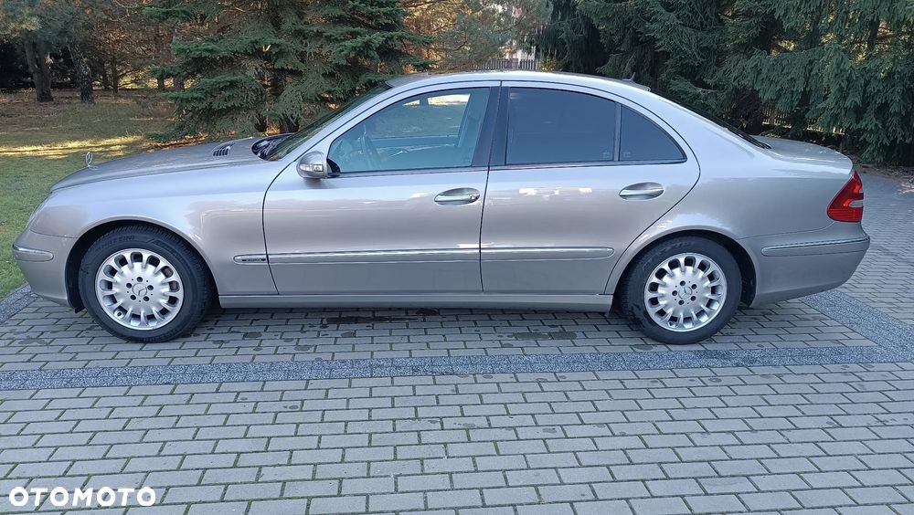 Mercedes-Benz Klasa E 200 Kompressor Automatik Elegance - 25