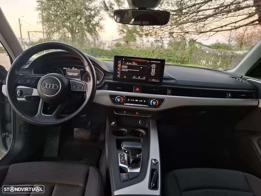 Audi A4 Avant 35 TDI Advanced S tronic - 25