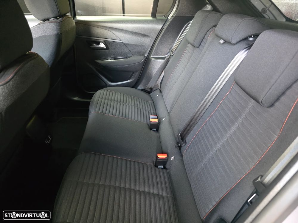 Peugeot e-208 50 kWh Active Pack - 7