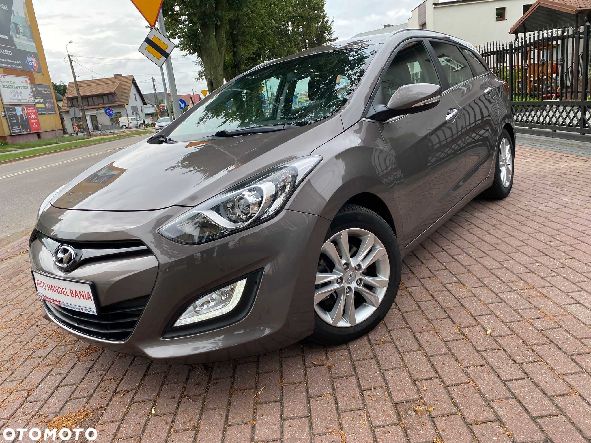 Hyundai i30 1.6 CRDi BlueDrive Comfort - 1
