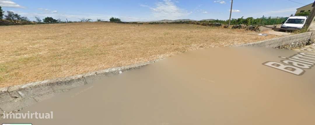 Terreno urbano  em  Castanheiro do Sul - Grande imagem: 4/6