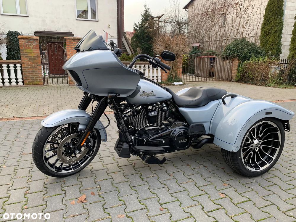 Harley-Davidson Tri Glide - 11