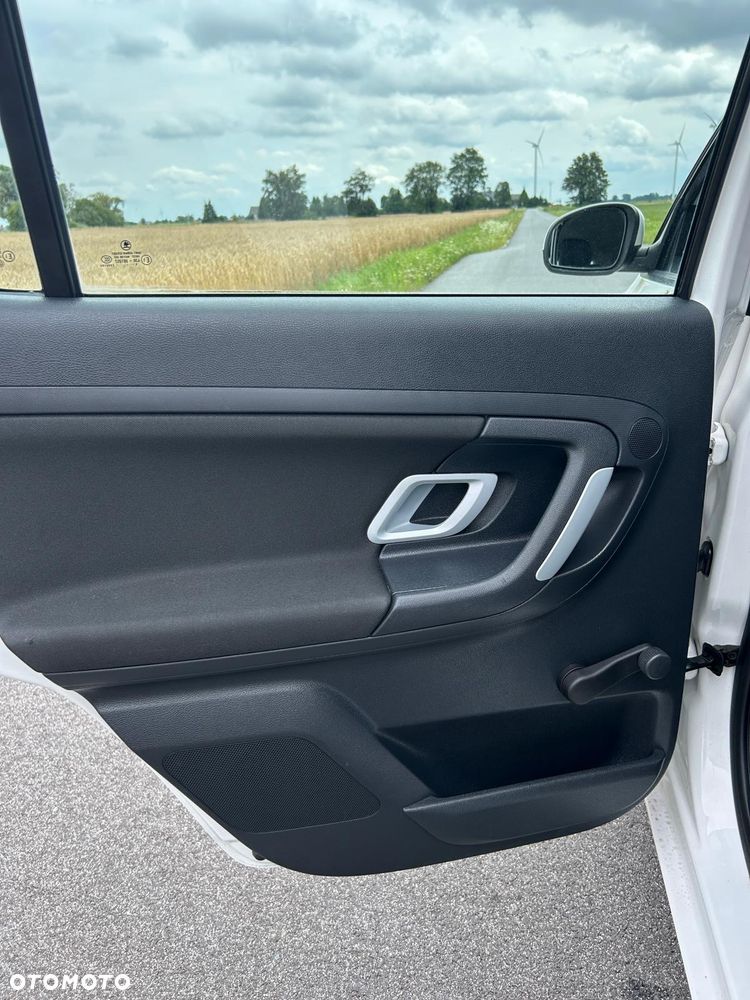 Skoda Fabia 1.2 HTP Elegance - 18