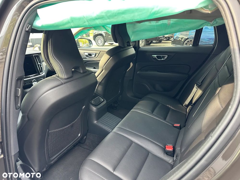 Volvo V60 - 8