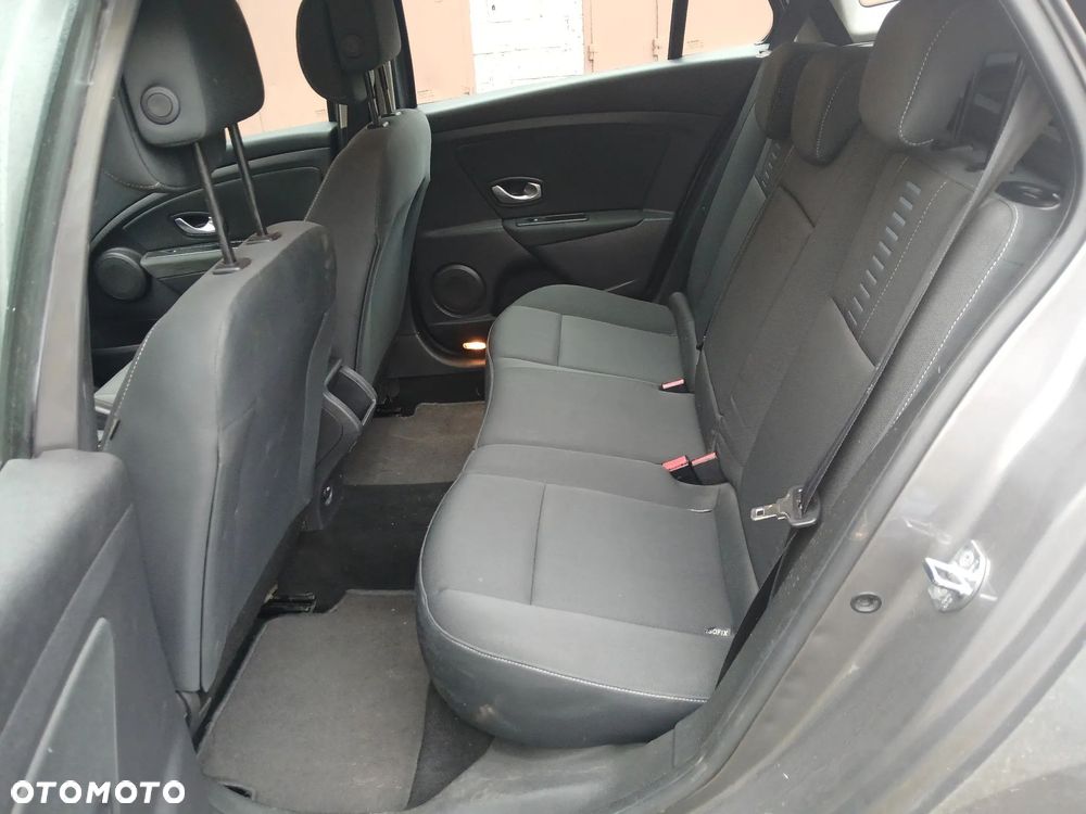 Renault Megane 1.6 16V Generation - 10