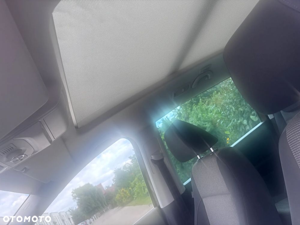 Volkswagen Sharan 2.0 TDI DSG BlueMotion Technology Match - 8