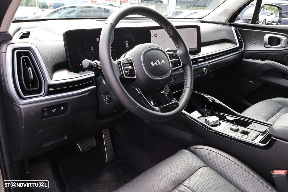 Kia Sorento 1.6 T-GDI HEV Concept+SRF - 17