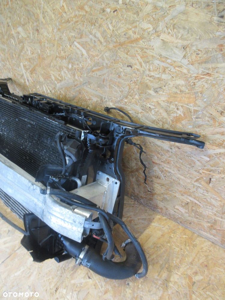 pas przedni chłodnice audi a4 b8 allroad 2.0 tdi automat - 3