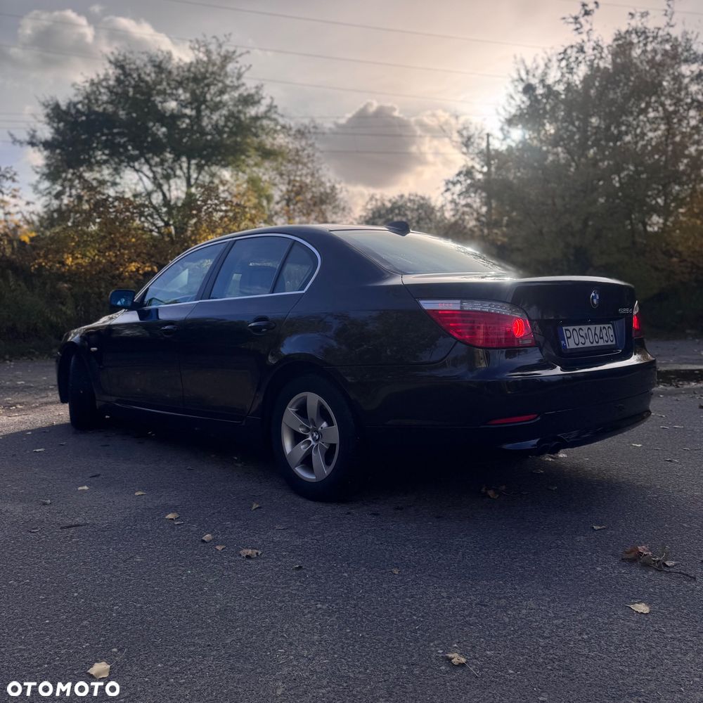 BMW Seria 5 525d - 18