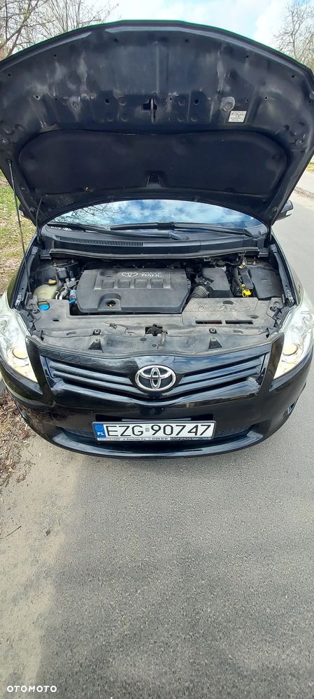 Toyota Auris 1.6 Premium - 10