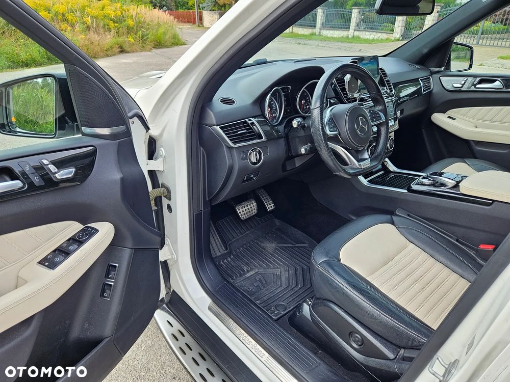 Mercedes-Benz GLE 350 d 4-Matic - 13