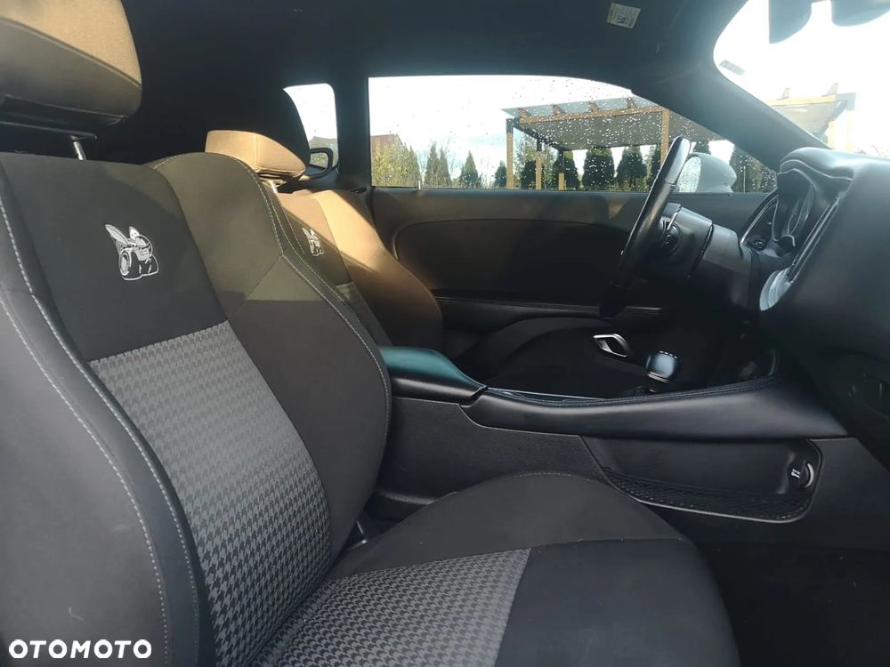 Dodge Challenger 6.4 Scat Pack - 3