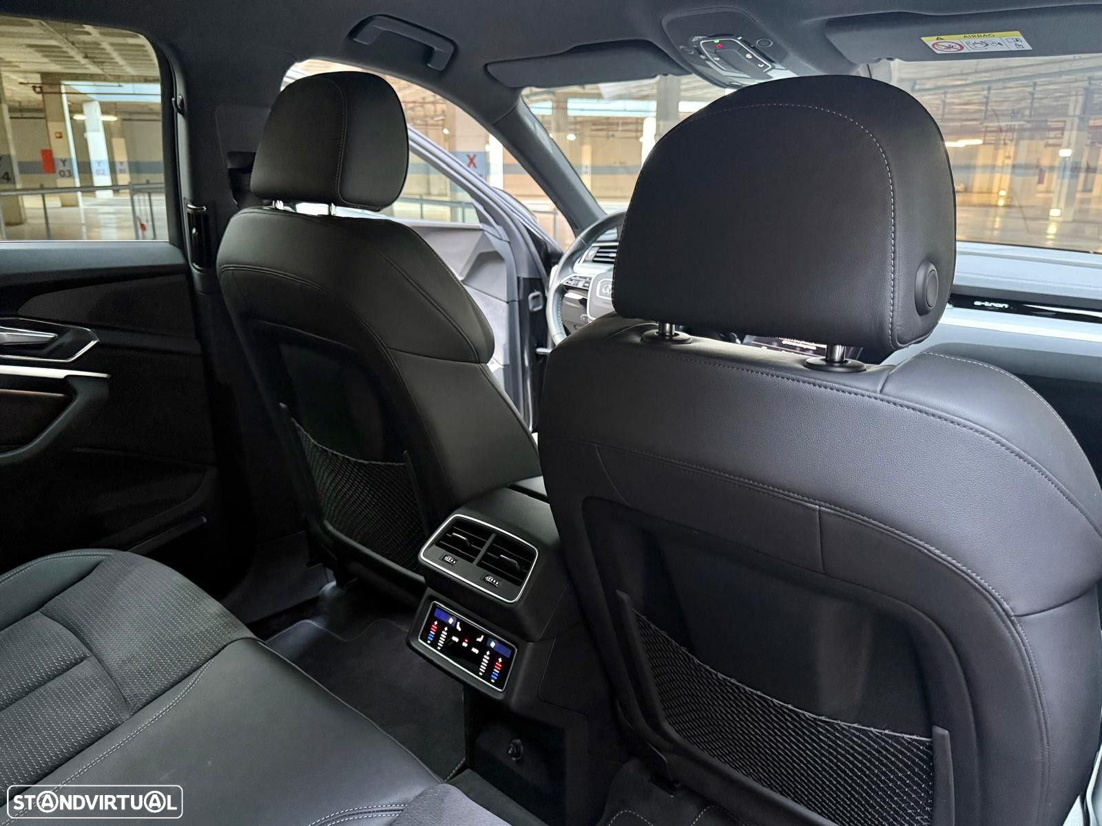 Audi e-tron 55 quattro S line - 23