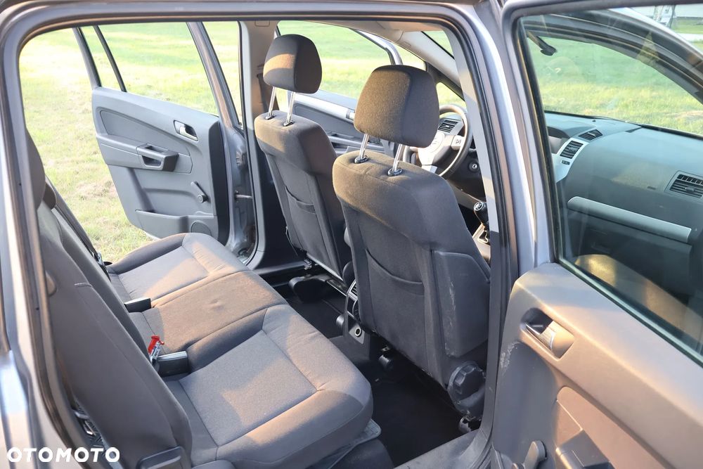 Opel Zafira 1.9 CDTI Enjoy - 10