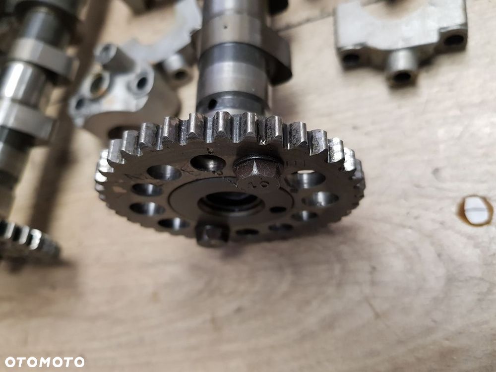 Głowica zawór wałek rozrządu szklanki Yamaha FJR 1300 01-05r - 9