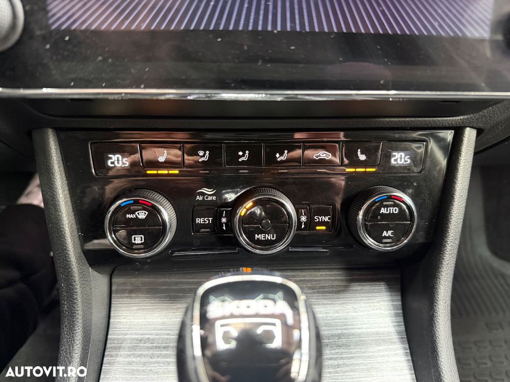 Skoda Superb 2.0 TDI DSG Ambition - 20