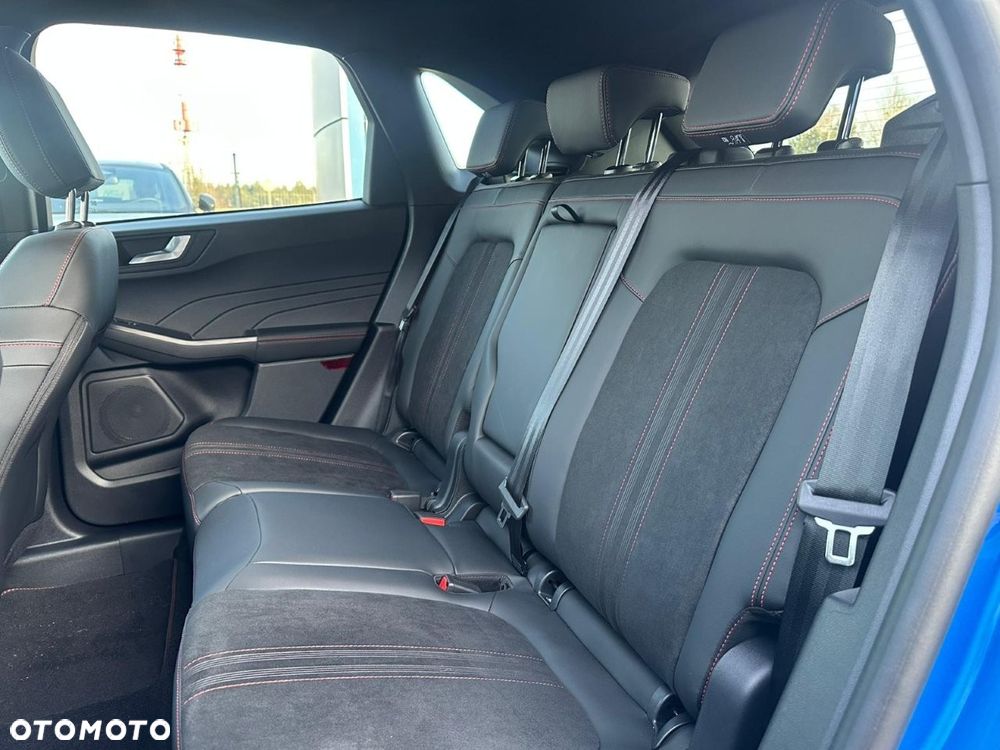 Ford Kuga 2.5 Duratec FHEV ST-LINE X - 18