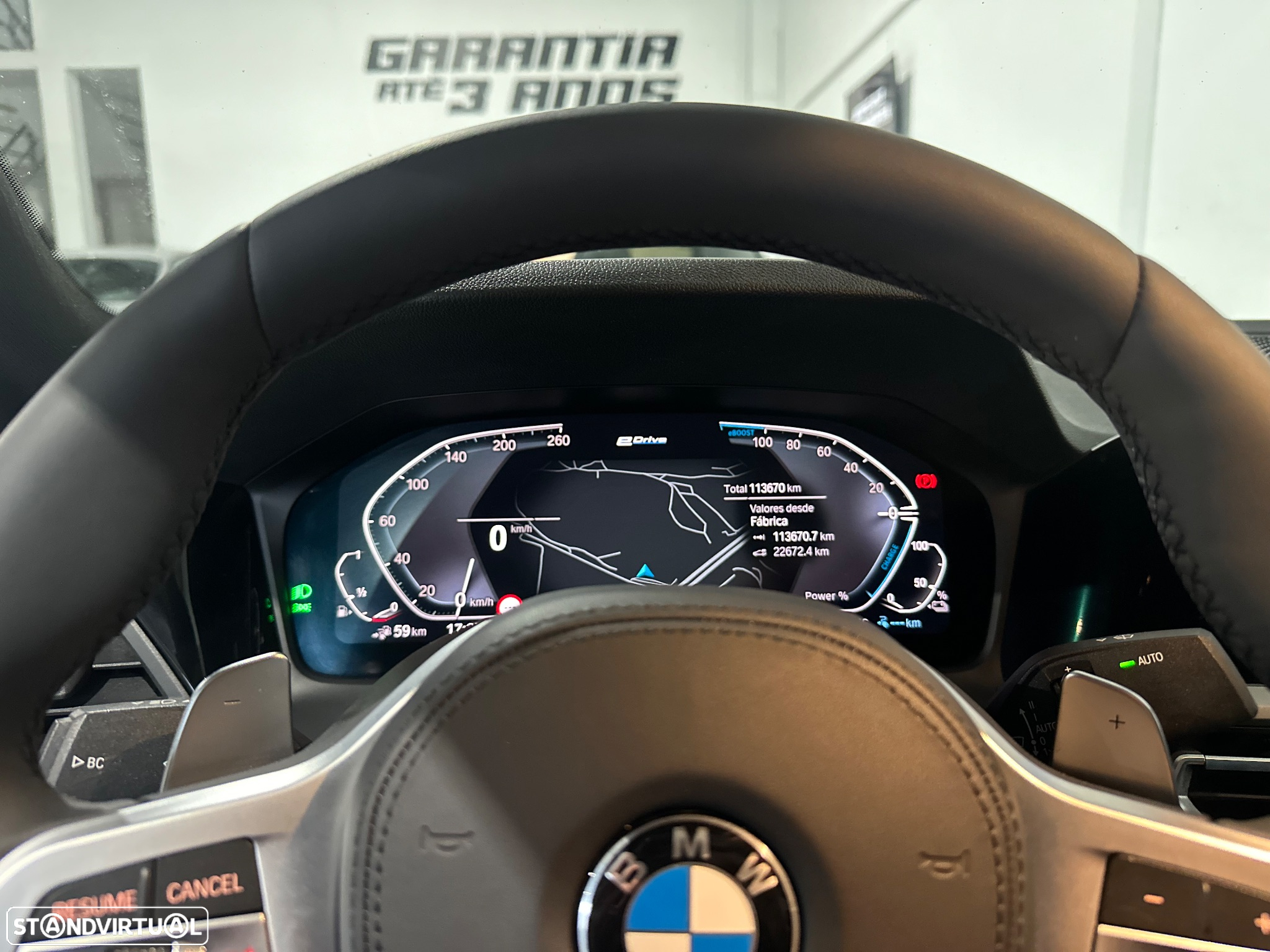 BMW 330 e Auto - 21