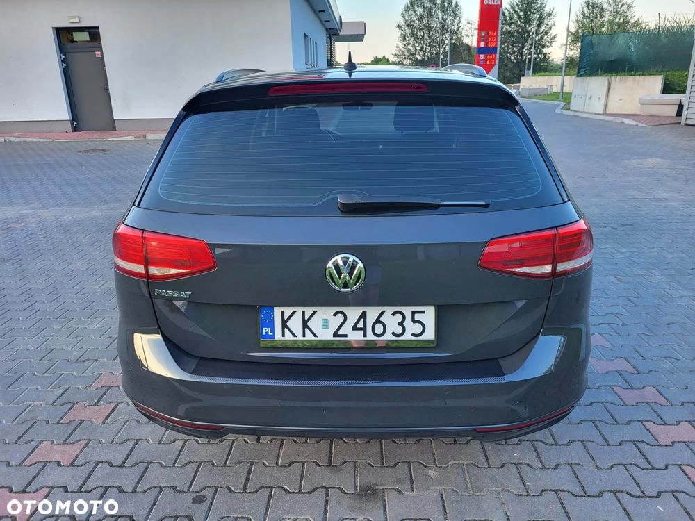 Volkswagen Passat 2.0 TDI BMT Comfortline - 6