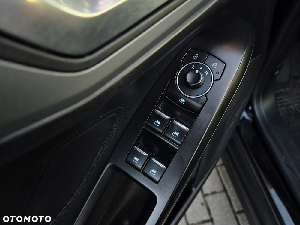 Ford Focus 1.5 EcoBlue SCR Active - 18