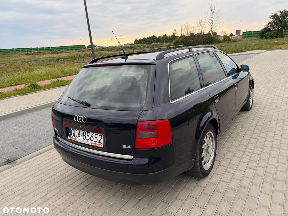 Audi A6 Avant - 10
