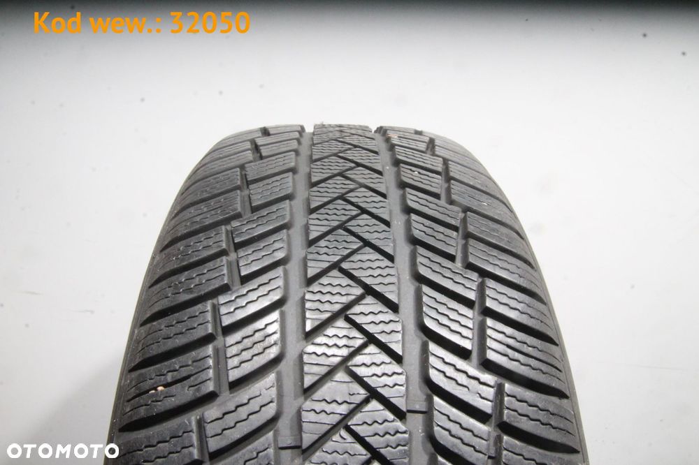 Opony Vredestein Vrederstein Wintrac Pro 225/45 R19 - 1