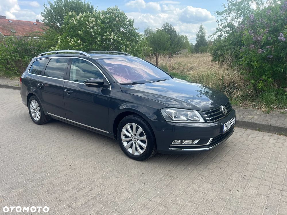 Volkswagen Passat 2.0 TDI BlueMotion Technology Exclusive - 2