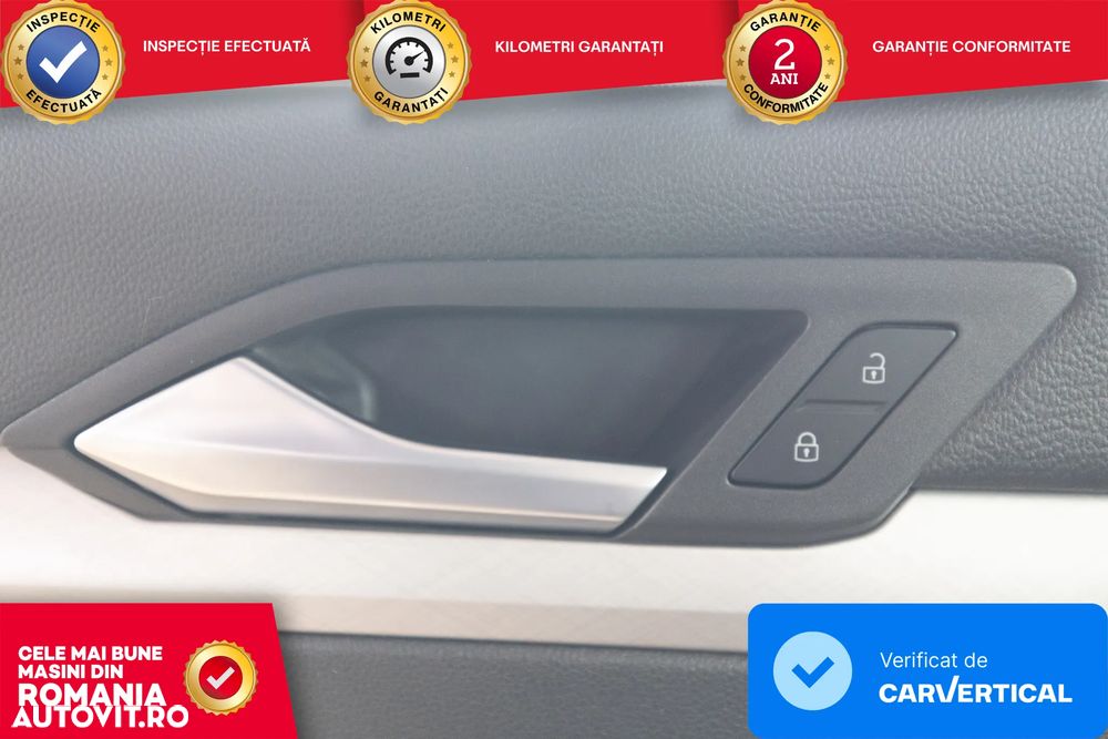 Volkswagen Golf 1.0 eTSI DSG MHEV Life - 9
