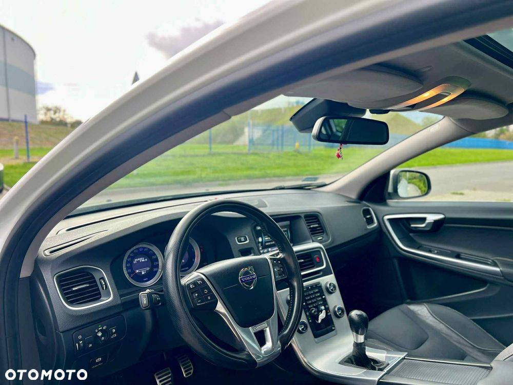 Volvo S60 - 9