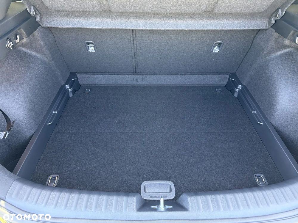 Kia XCeed 1.6 T-GDI Tribute DCT - 18