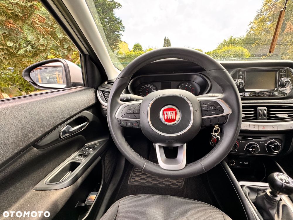 Fiat Tipo 1.4 16v Easy - 9