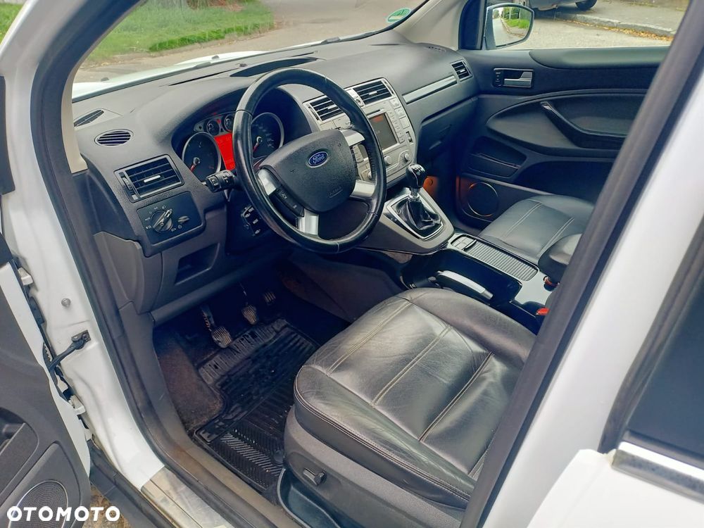 Ford Kuga 2.0 TDCi 4x4 Titanium - 7