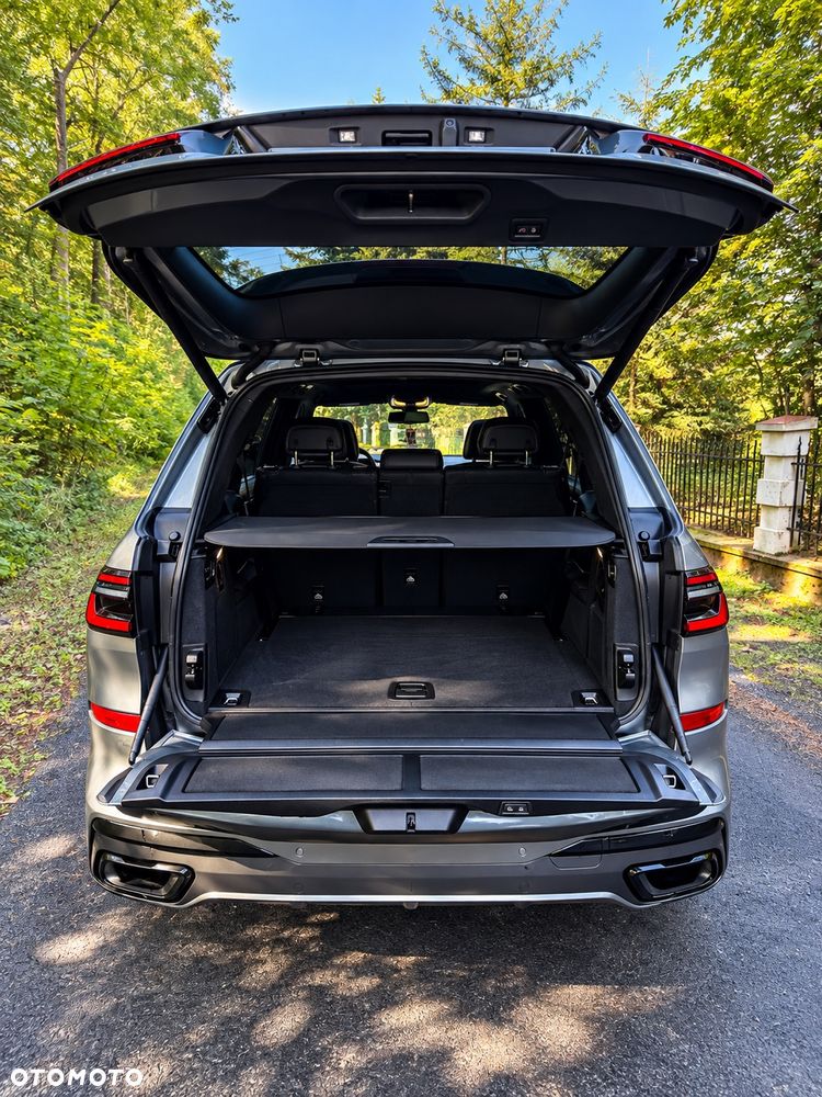 BMW X7 xDrive40d mHEV sport - 12