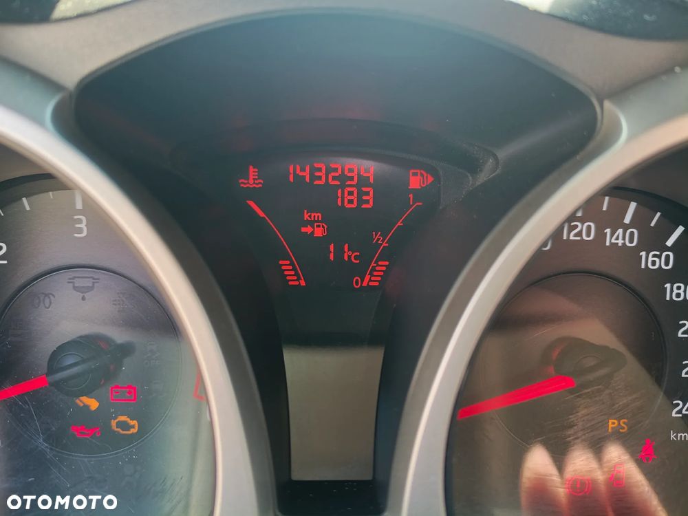 Nissan Juke 1.5 dCi Shiro - 8