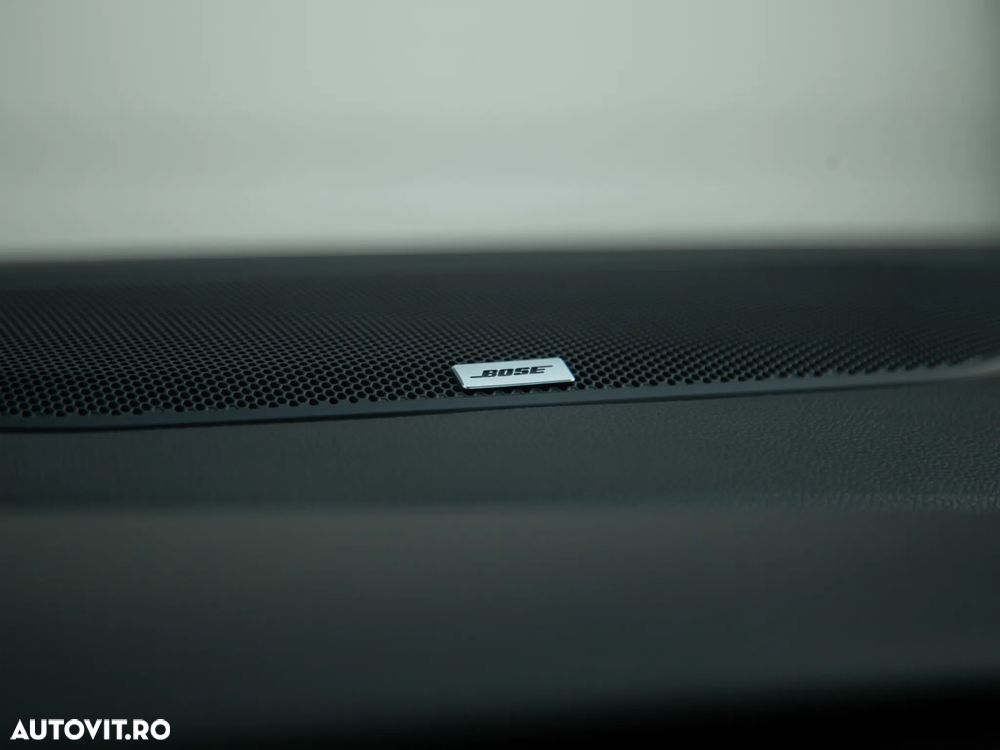 Renault Megane ENERGY dCi 110 EDC BOSE EDITION - 20