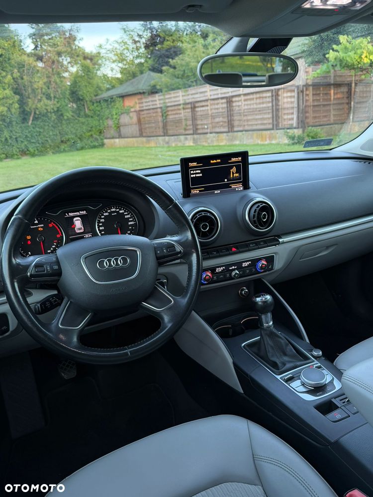 Audi A3 Sportback - 12