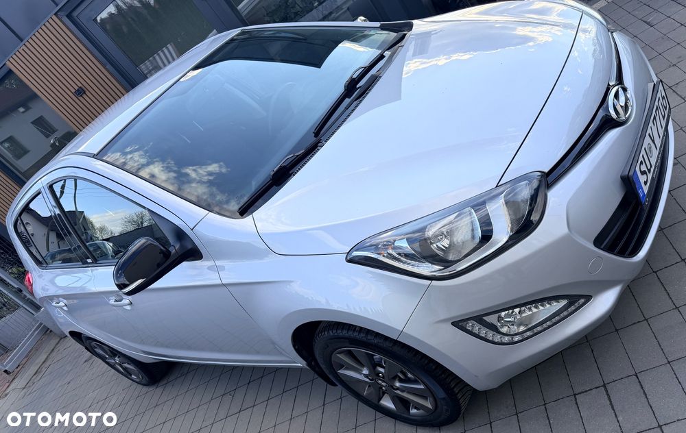 Hyundai i20 1.25 Wersja Jubileuszowa - 24
