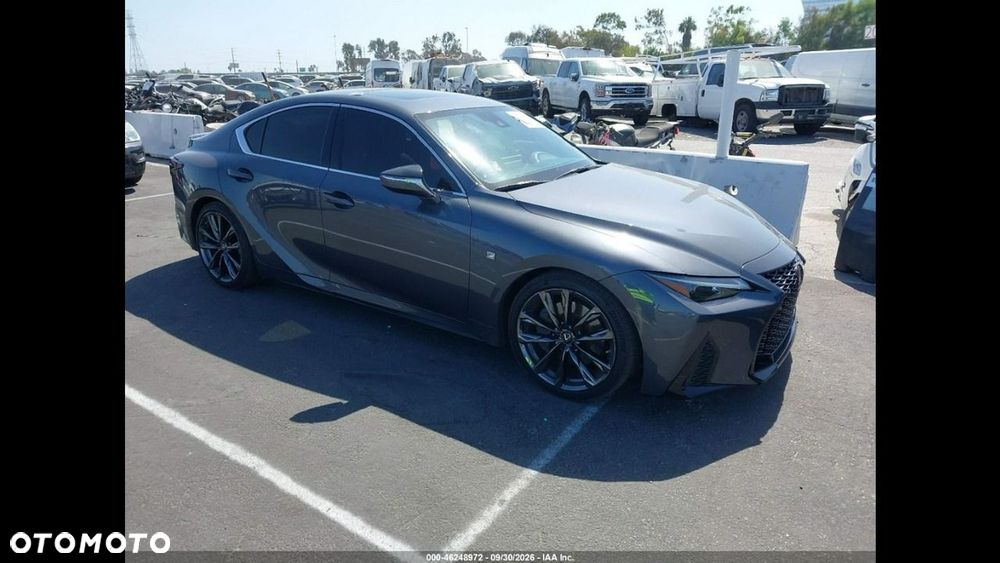 Lexus Is 2021 photo 3