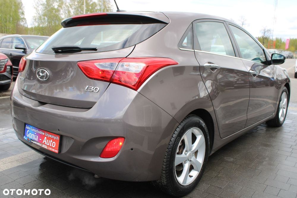 Hyundai i30 - 13