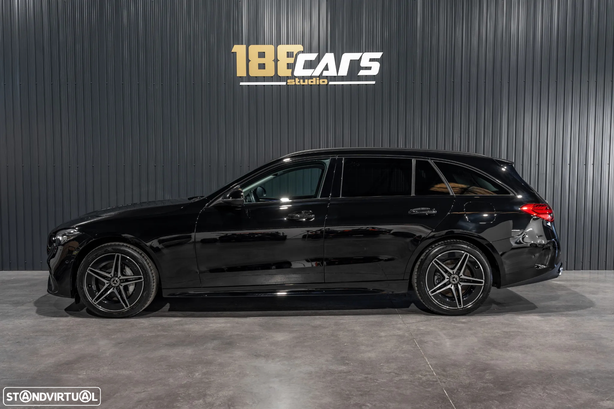 Mercedes-Benz C 300 e AMG Line - 30